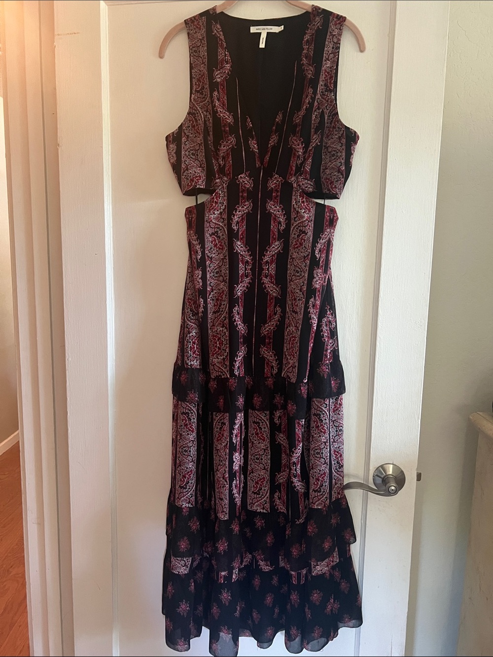 Avec Les Filles Black and Burgundy Paisley Maxi Dress